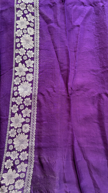 Viscose Georgette Saree Violet Colored Complemented with a Zari Border. - Sampradaya Designer Studio